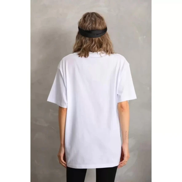 Lucky Life Unisex Taş Desenli Oversize T-Shirt - Beyaz