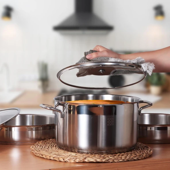 Serenk Modernist 5 Parça Paslanmaz Çelik Tencere ve Tava Seti, 24 cm Derin, 26 cm Basık, 26 cm Tava - Resim 2