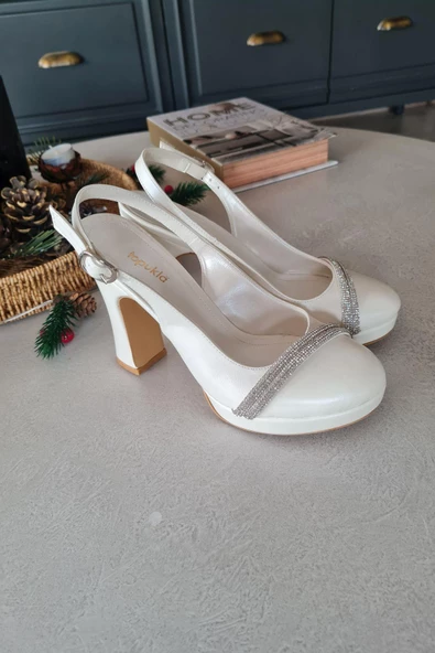 024 3065 Topukla Kadın Taşlı Kalın Topuklu Abiye Ayakkabı - Resim 4