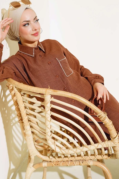 Yaka Ve Cep Taşlı Keten Takım Kahve ürün görseli 1