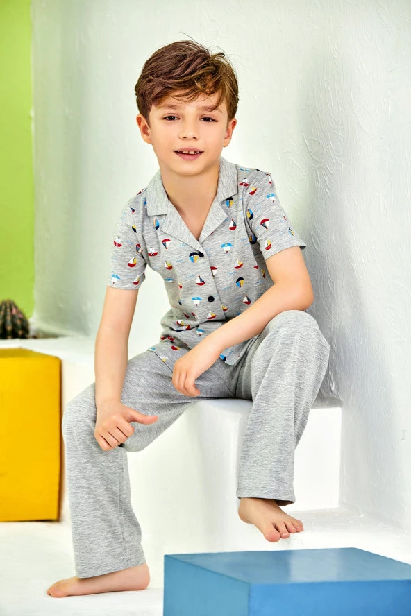 Erkek Çocuk Gemi Desenli Gömlek Yaka Pijama Takımı