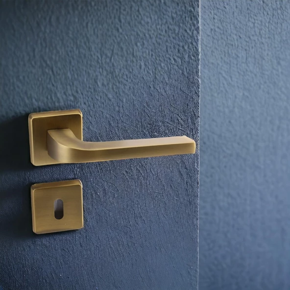 Tog Antik Sarı Oda Kapı Kolu Kare Rozetli Sürgülü ve Çelik Kapı Kulpu Uyumlu Sağ Sol Uygun Kolları - Resim 2