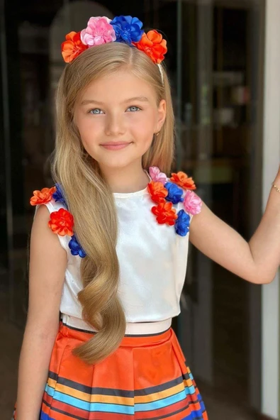 Kız Çocuk Sıfır Kol Üzeri 3D Gül İşlemeli Bluz Renkli Şerit Detaylı Mavi Etekli Takım - Resim 2