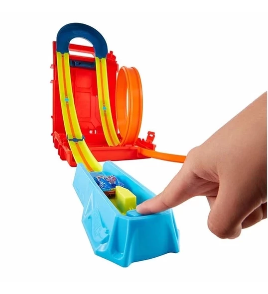 Hot Wheels Track Builder Benzin Bidonu Akrobasi Seti, 4 yaş ve üzeri, HDX78 - 3