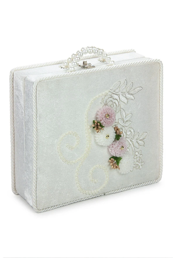 Sandıklı Çiçek Detaylı Çeyizlik Seccade Seti Gelin Bohçasına Uygun Hediyelik Şal Kuranı Kerim Seti Beyaz - Resim 2