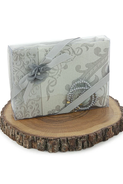 Gelin Damat Bohçasına Uygun Hediyelik Kutulu İnci Tesbihli Çeyizlik Seccade Seti Gri - Resim 4