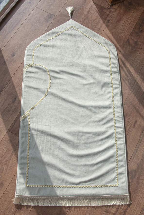 Çiftlere Özel Süngerli Yumuşak Dokulu Kadife Kalpli Seccade Seti Siyah Gri - Resim 5