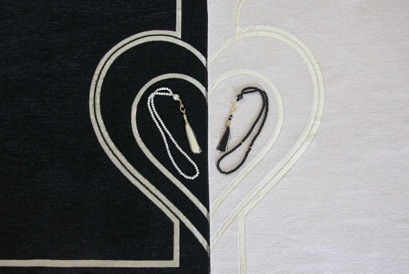 Çiftlere Özel Şönil Yumuşak Dokulu Kalpli Seccade Seti - Resim 8