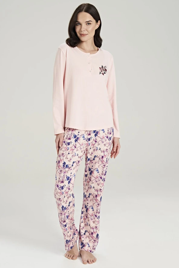 Kadın Klasik Çicek Desenli Yakası Düğmeli Uzun Kol Pijama Takımı - 3