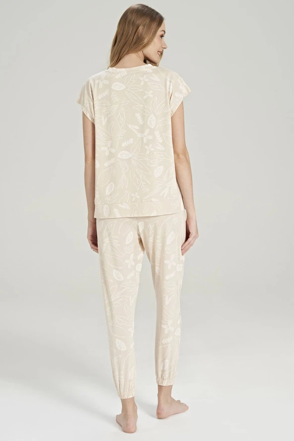 Kadın Yaprak Desenli Paçası Lastikli Belden Yırtmaçlı Pijama Takımı - 4