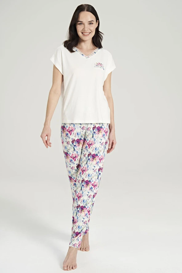 Kadın Büyüj Beden Çicek Desenli V Yaka Pijama Takımı - 3