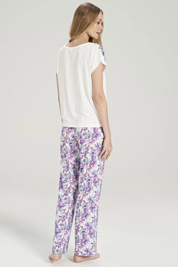 Kadın Mor Pamuklu Yaprak Desenli Pijama Takımı