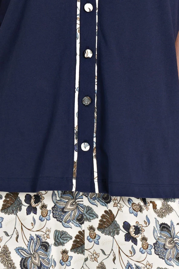 Kadın Çicek Desenli Önden Düğmeli V Yaka Kapri Pijama Takımı - 4