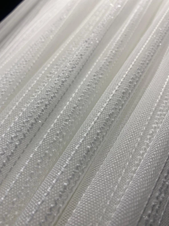 MAKARNA 550 MODEL SİMLİ KIRIK BEYAZ RENK HAZIR DİKİLMİŞ PİLELİ TÜL PERDE 300*260 - Resim 4