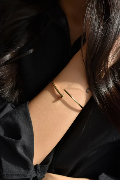 ÇG Klp23 Çivi Model Altın Kelepçe - 2