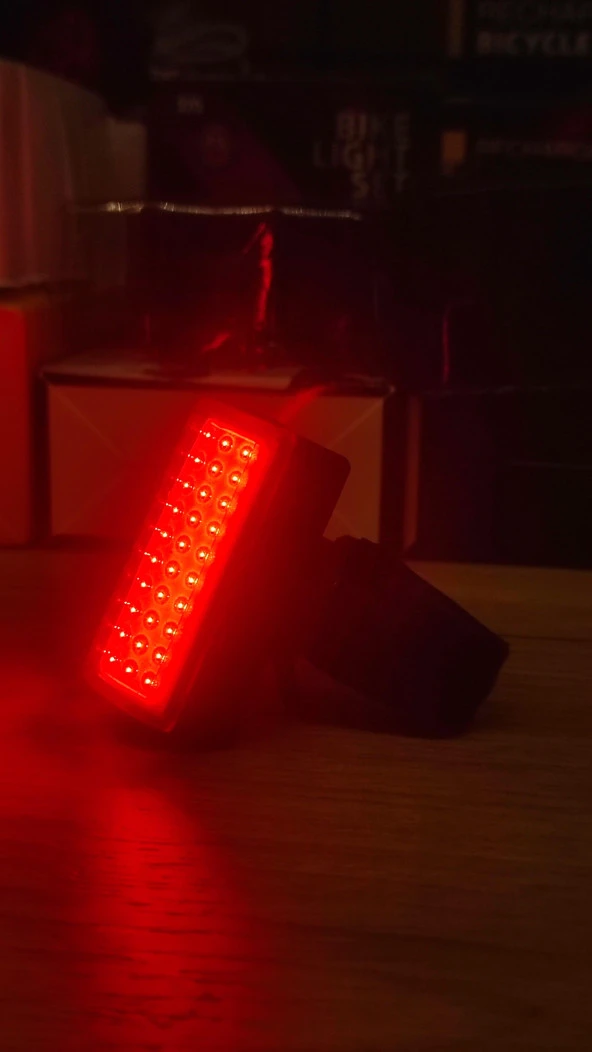Forte GT 6319 Bisiklet Ön Işık 250 Lümen Lityum Pilli Usb Şarjlı Yüksek Güçlü Far Kırmızı - 3