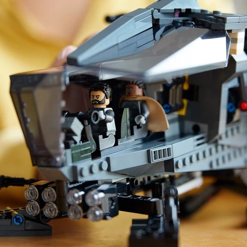 LEGO Icons  10327 Dune Çöl Gezegeni Atreides Royal Ornithopter (1369 Parça) - 8