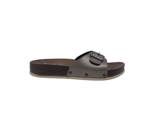 Parmi 21501 Kadın Platin Tokalı Günlük Kullanım Terlik ürün görseli