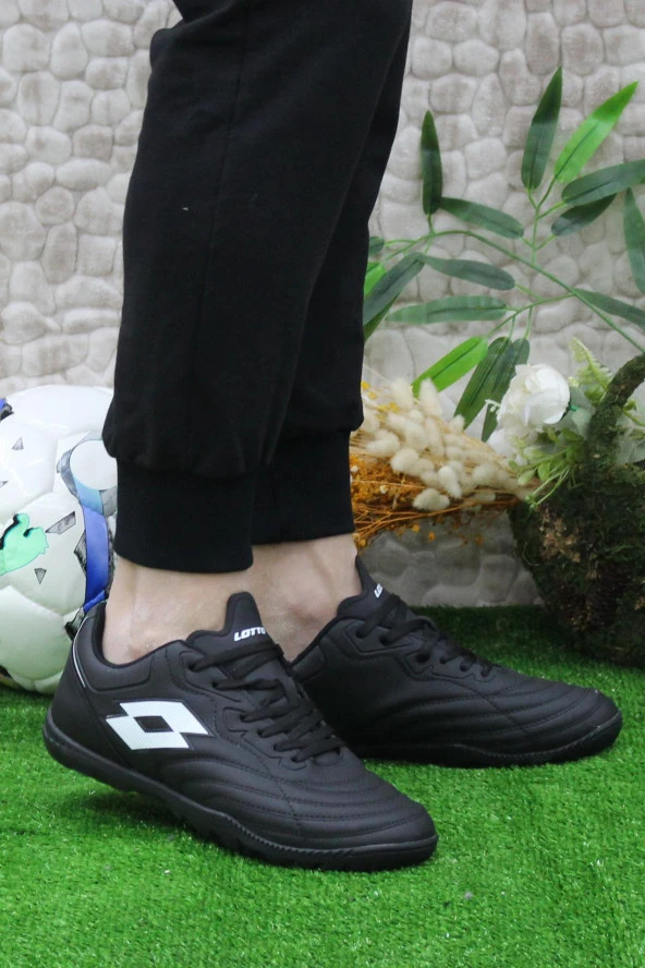Lotto Feat TF Siyah Beyaz Orijinal Ürün Çim Saha Halı Saha Futbol Ayakkabı