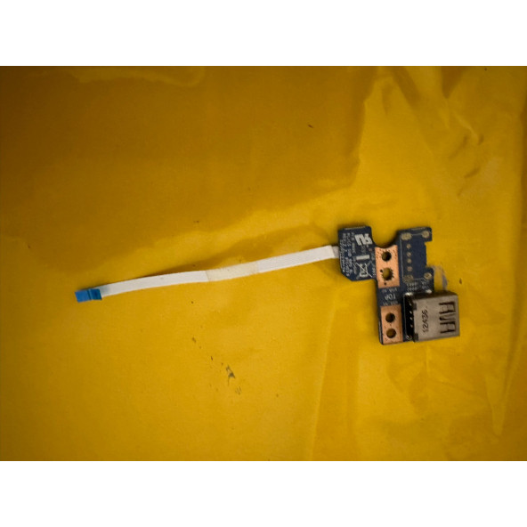 TOSHİBA SATELLITE L850D-131 USB KART
