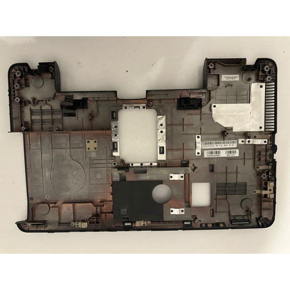TOSHİBA SATELLITE L850D-131 ALT KASA - 2