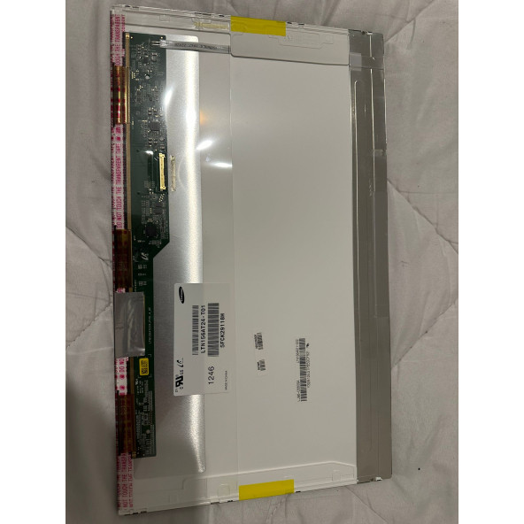TOSHİBA SATELLITE L850D-131 SAMSUNG LTN156AT24-T01 LAPTOP EKRANI