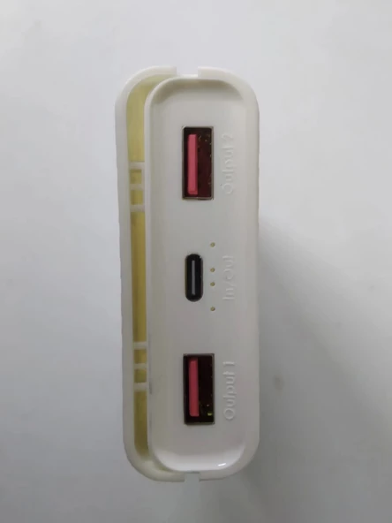 Dörtlü 18650 Pil Uyumlu Boş Power Bank Kutusu 5V/2.1A (Pilsiz) Beyaz - 3