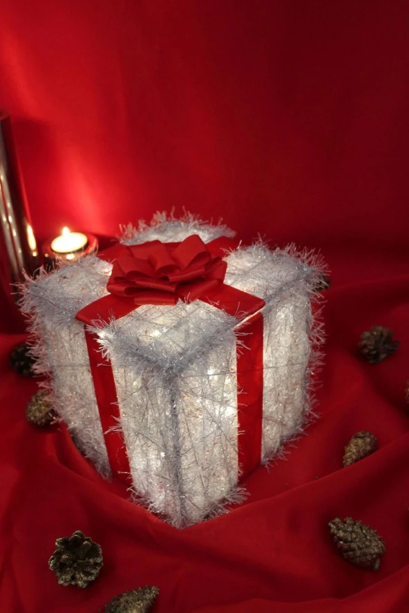 Yılbaşı Ağacı Noel Led Işıklı Hediye Kutusu Paketi Yılbaşı Kırmızı