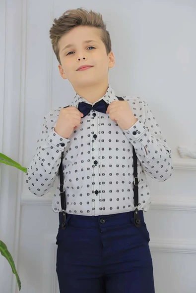 Erkek Çocuk Desenli Gömlek, Papyon ve Askılı Lacivert Pantolon Alt Üst Takım - Resim 4