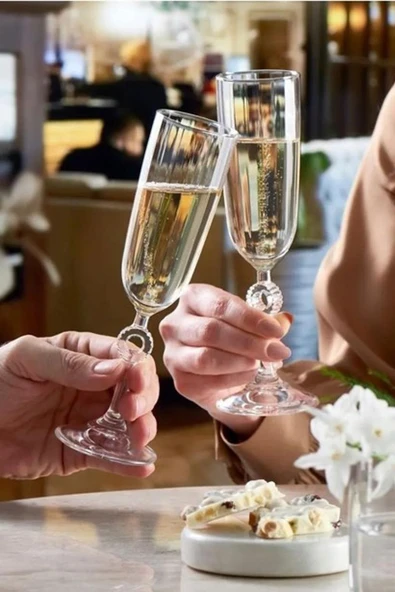 Paşabahçe 440313 Amore 6 Lı Ayaklı Şampanya Bardak Kadeh150cc ürün görseli 1