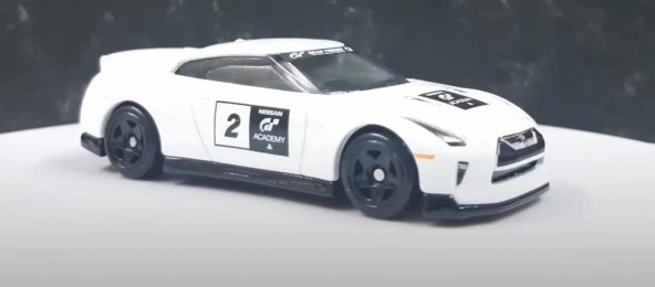 Hot Wheels GRAN TURISMO Arabaları Özel Seri 2017 NİSSAN GT-R [R35] HRV64 - GDG83