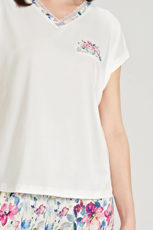 Kadın Çicek Desenli V Yaka Pijama Takımı - 2