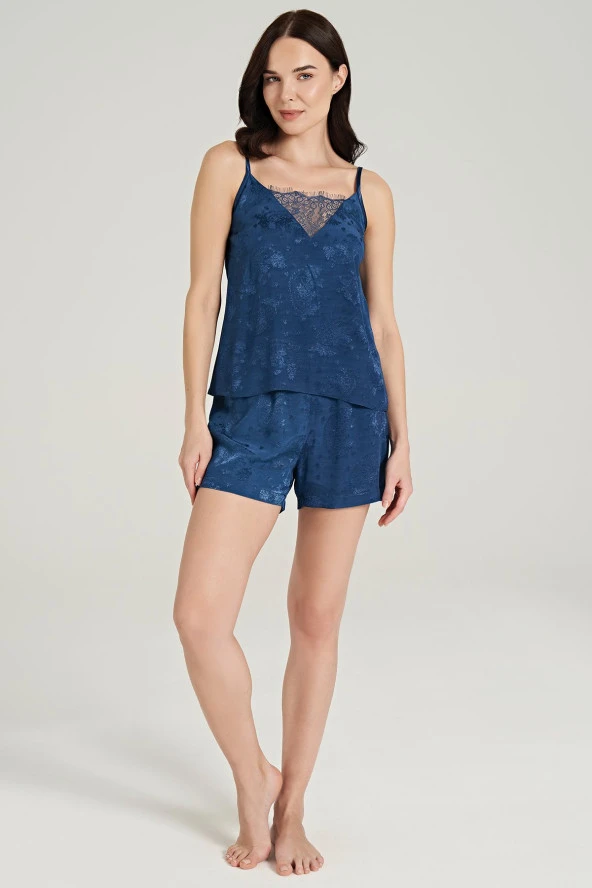 Kadın Jakar Kumarş Şal Desenli İp Askılı Yakada Dantel Detaylı Şortlu Pijama Takımı