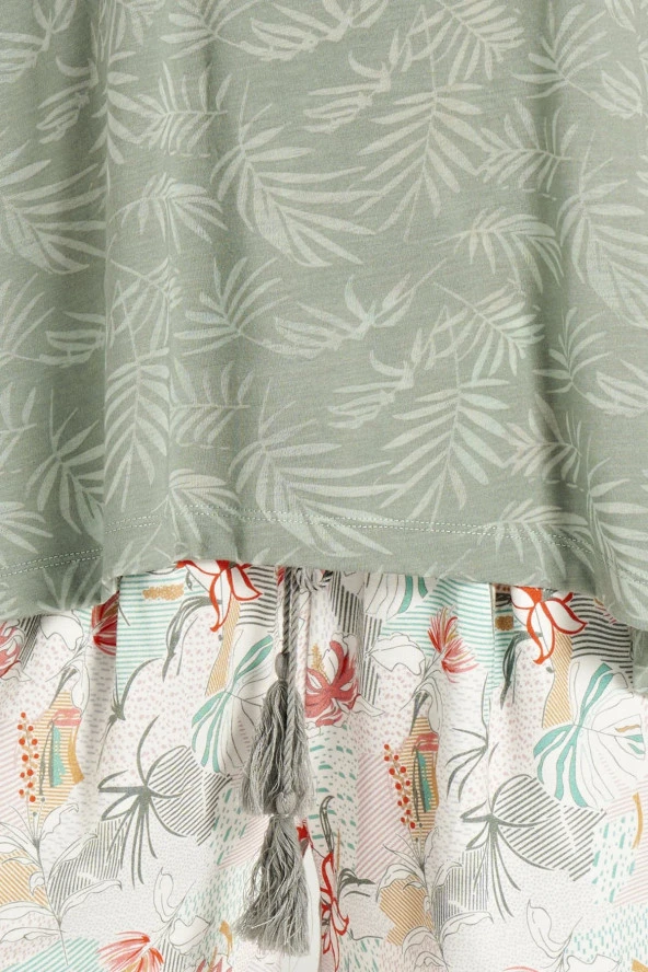 Kadın Çicek Desenli Kalın Askılı Şort Pijama Takımı - 7
