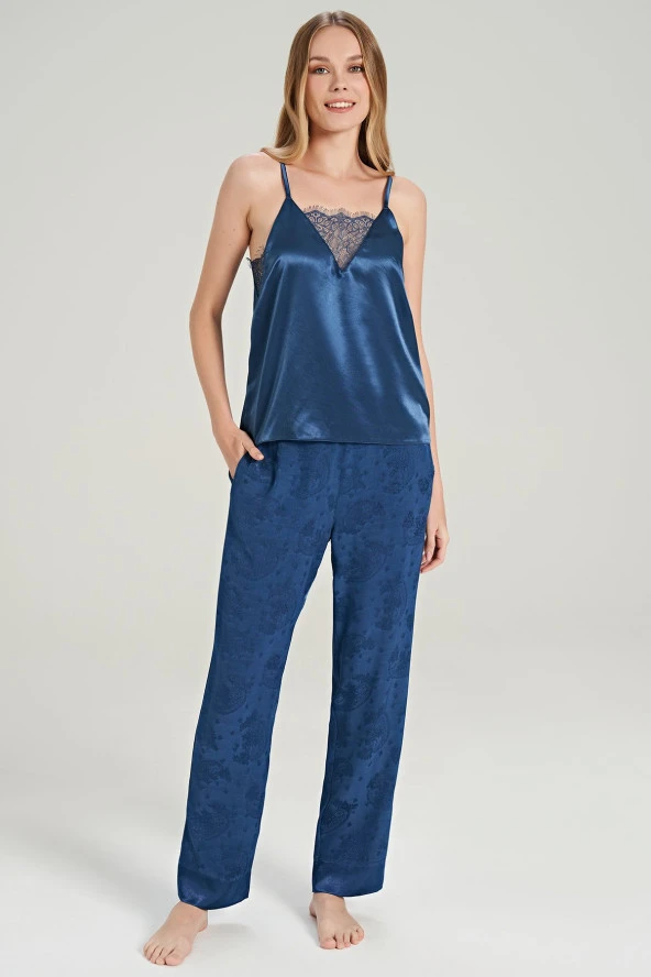 Kadın Jakar Kumaş Şal Desenli İp Askılı Dantel Detaylı 3'lü Pijama Takımı - 9