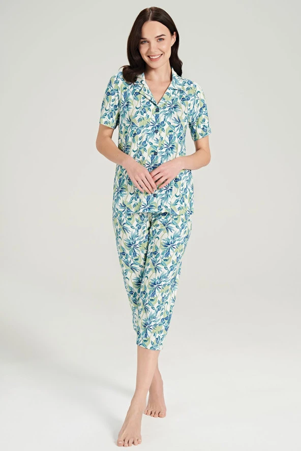Kadın Pamuklu Yaprak Desenli Önden Düğmeli Kapri Pijama Takımı - 3