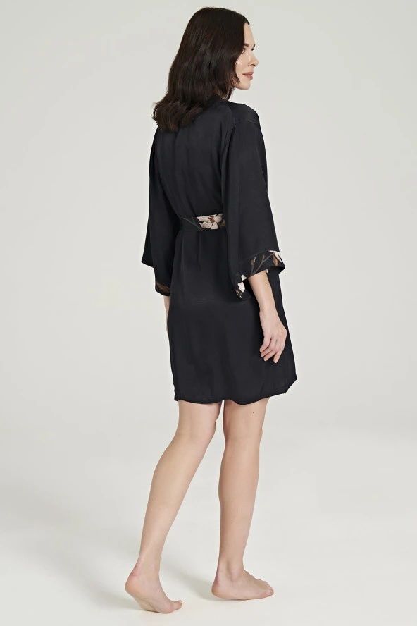 Kadın Siyah Saten Dantel Detaylı İp Askılı Gecelik Ve Sabahlık Takım - 8