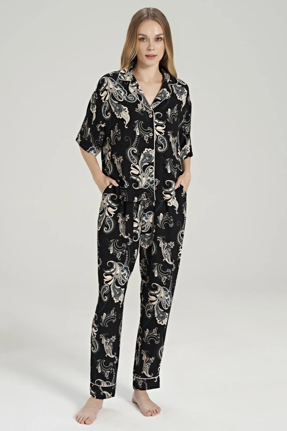 Kadın Pamuklu Şal Desenli Önden Düğmeli V Yaka Pijama Takımı - 6