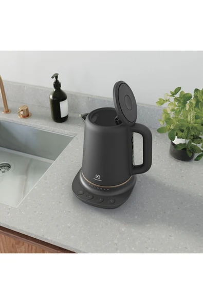 Electrolux Explore 7 E7k1-6bp 2400 W 1,7 L Su Isıtıcısı - 7