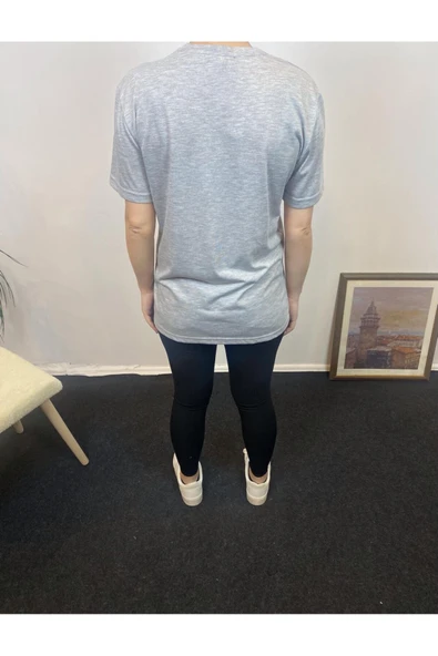 Kadın V Yaka Brooklyn Baskılı Kısa Kollu Tişort SPR24tsk265 - 7