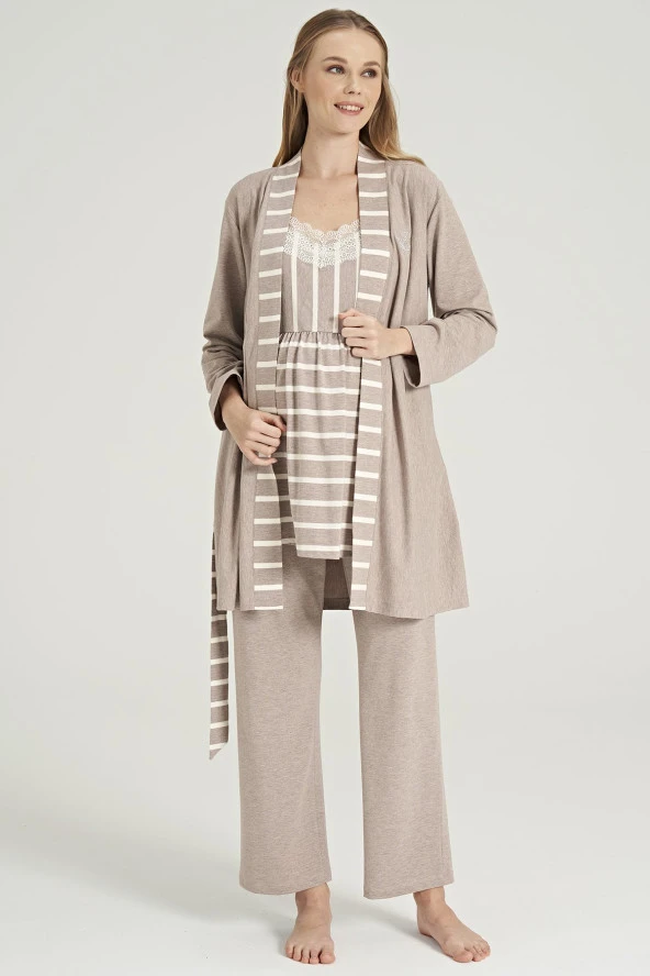 Kadın Kahve Renkli Çizgi Desenli İp Askılı Yakası Dantel Detaylı 3'lü Belden Kuşaklı Pijama Takımı - 8