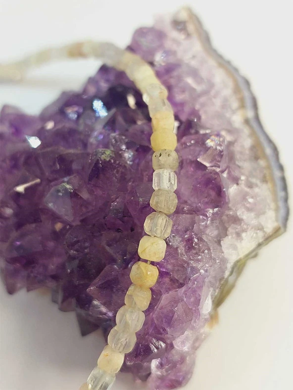 Güneş Taşı Küp Şekilli 3mm Bileklik (45318) - Resim 3