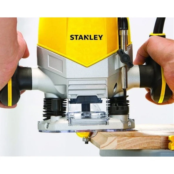 Stanley SRR1200 1200 Watt 8mm Freze Makinesi - 3