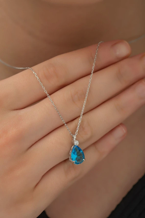 925 Ayar Gümüş Aqua Taşlı Damla Tektaş Kolye Kadın Gümüş Kolye ürün görseli
