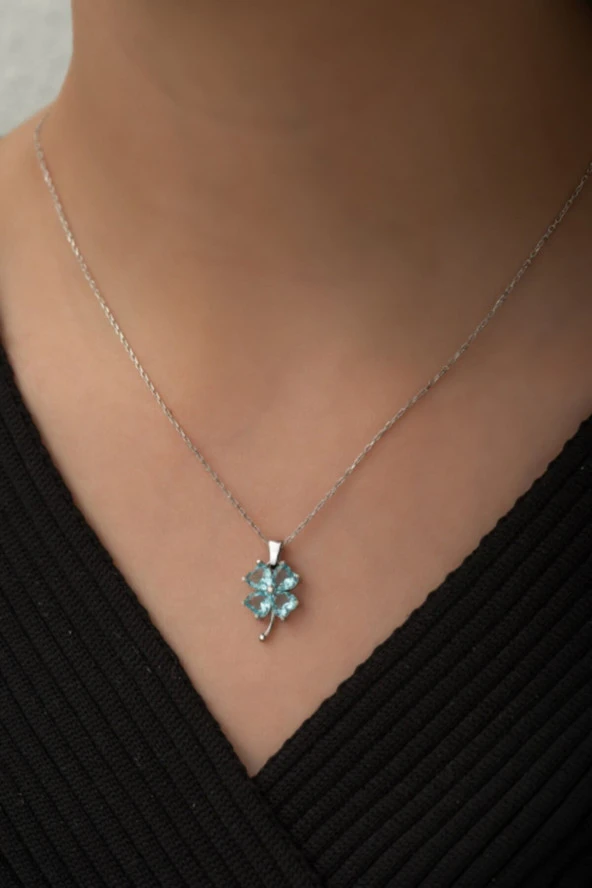 925 Ayar Gümüş Aquamarin Taşlı Yonca  Kolye Kadın Gümüş Kolye ürün görseli