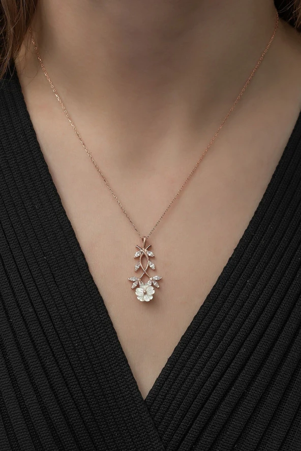 925 Ayar Manolya Çiçeği Kolye Kadın Gümüş Kolye - Resim 3