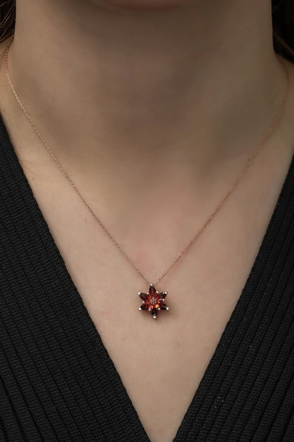 925 Ayar Kırmızı Lotus Çiçeği Kolye Kadın Gümüş Kolye - Resim 2