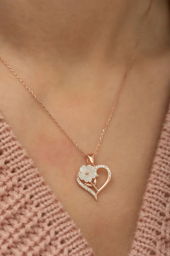 925 Ayar Manolya Çiçeği Kalp Kadın Gümüş Kolye - Resim 3