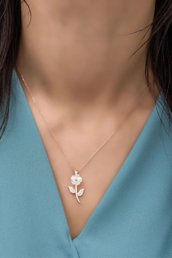 925 Ayar Gümüş Manolya Çiçeği Kolye - Resim 2