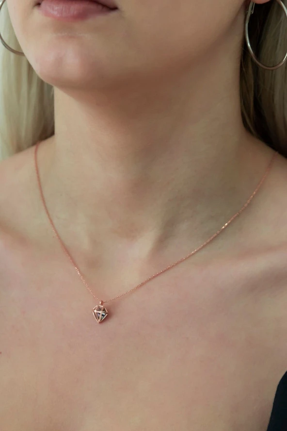 925 Ayar Şık Tasarım Mistik Topaz Taşlı Kolye Kadın Gümüş Kolye - Resim 2